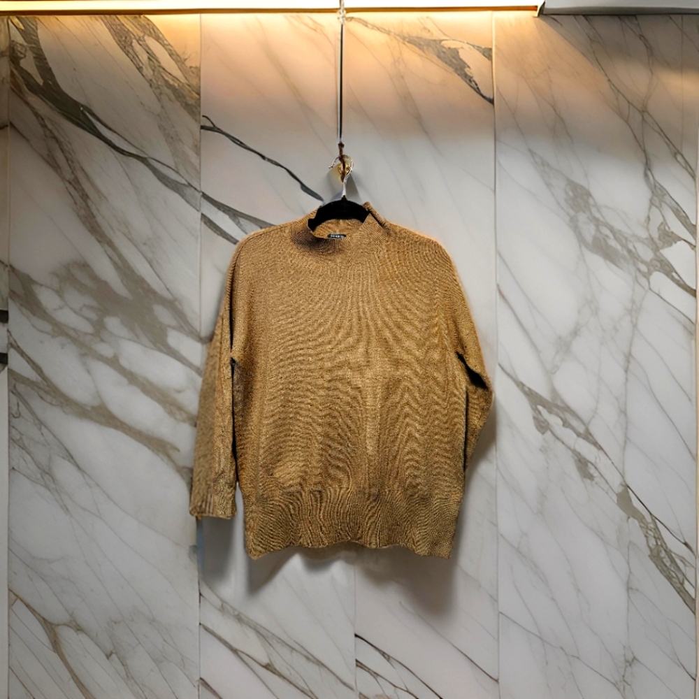 torrid brand brown sweater. size 10